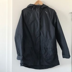 Helly Hansen Navy Blue Raincoat - Size M
